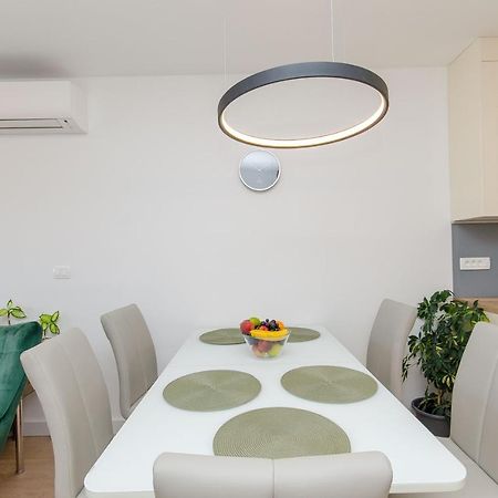 Modern Living Apartment Airy Split Dış mekan fotoğraf