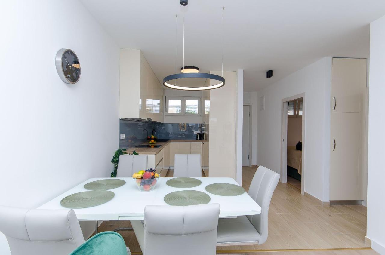 Modern Living Apartment Airy Split Dış mekan fotoğraf