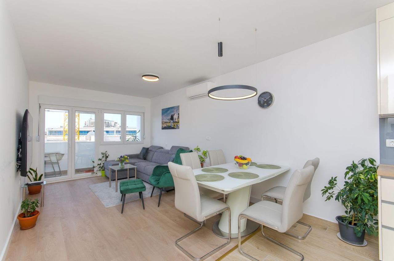 Modern Living Apartment Airy Split Dış mekan fotoğraf