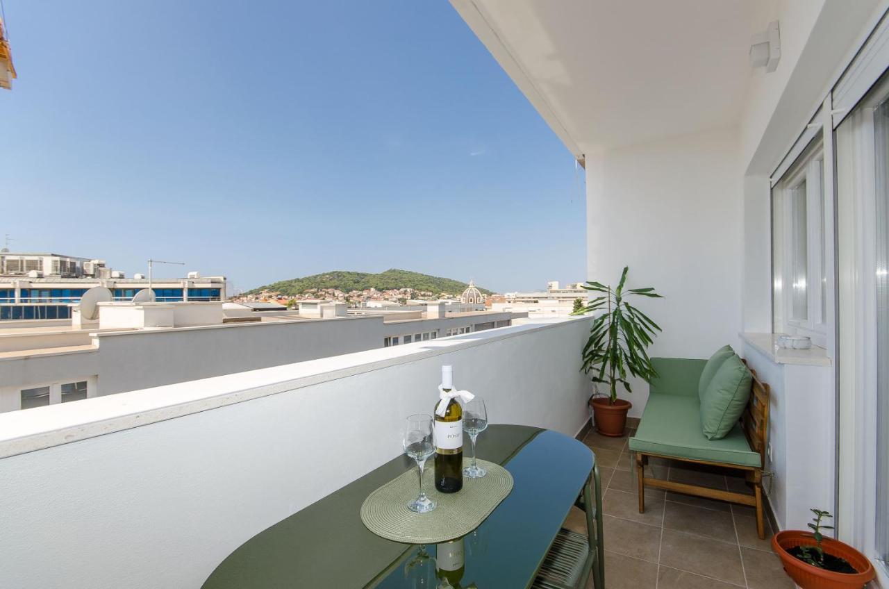 Modern Living Apartment Airy Split Dış mekan fotoğraf